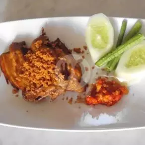 Ayam Remuk Tulang